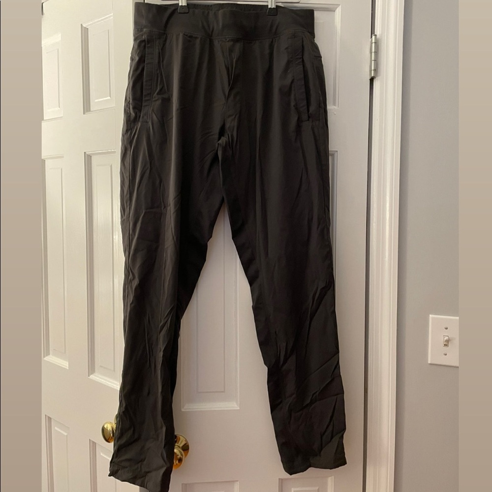Lululemon Men’s Pants Size Large